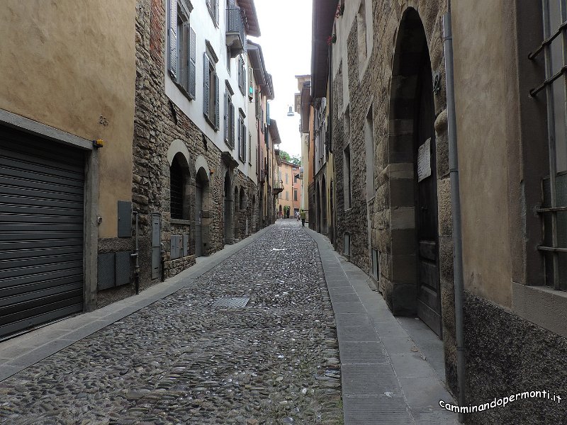 20 Bergamo alta.JPG -           